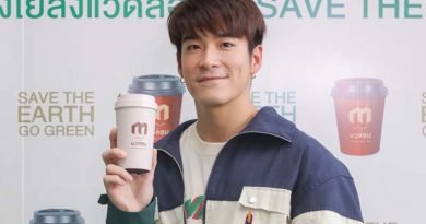 “อาเล็ก” เดินหน้าปลูกจิตสำนึกรักษ์โลก ชวนแฟนๆ ลดการใช้พลาสติก “อาเล็ก” เดินหน้าปลูกจิตสำนึกรักษ์โลก ชวนแฟนๆ ลดการใช้พลาสติก