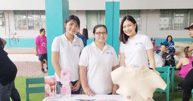 โรงพยาบาลกรุงเทพภูเก็ต บรรยายในหัวข้อมะเร็งเต้านม แก่ชมรมซุมบ้าฟิตเนส ในงาน Zumba Party in Pink โรงพยาบาลกรุงเทพภูเก็ต บรรยายในหัวข้อมะเร็งเต้านม แก่ชมรมซุมบ้าฟิตเนส ในงาน Zumba Party in Pink